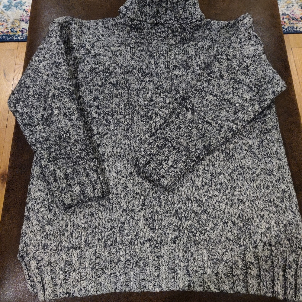 🐧 Talbots Penguin Turtle Neck Sweater 🐧 - Picture 5 of 9
